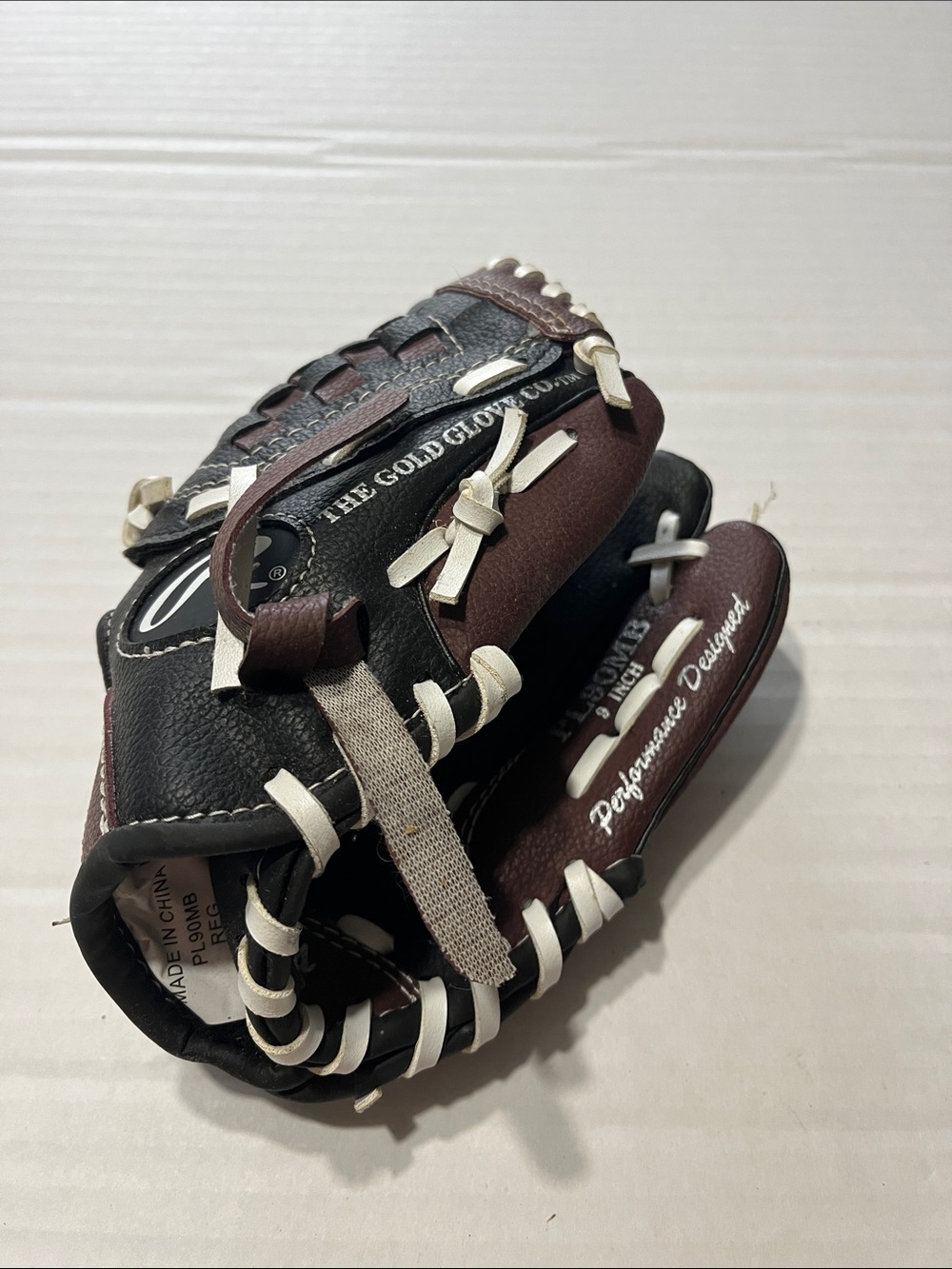Rawlings Men's Baseball Glove - Black & Brown with Cream Lacing